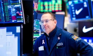 盘前：道指期货涨0.33% 美国钢铁盘前涨13%