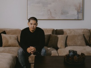 新“带头大哥”浮出水面---外号“秃鹰队长”，带着千人炒期权、规模大到撼动美股