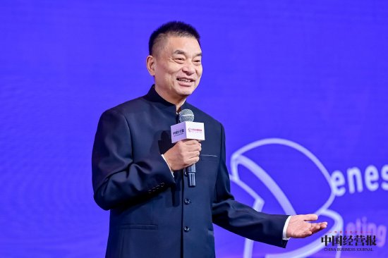 刘永好：中国经济快速进步成长，我们作为参与者、见证者、受益者也快速进步成长  第1张