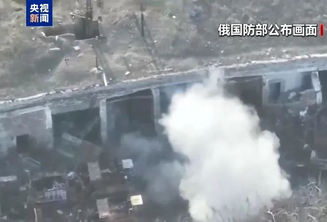 俄罗斯夜袭泽连斯基家乡  第1张