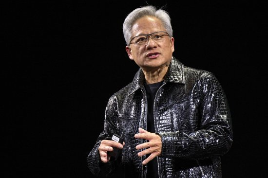外盘头条：4月2日对等关税生效 英特尔新CEO计划全面改革 特朗普施压伊朗停止支持胡塞武装 黄仁勋演讲在即  第4张