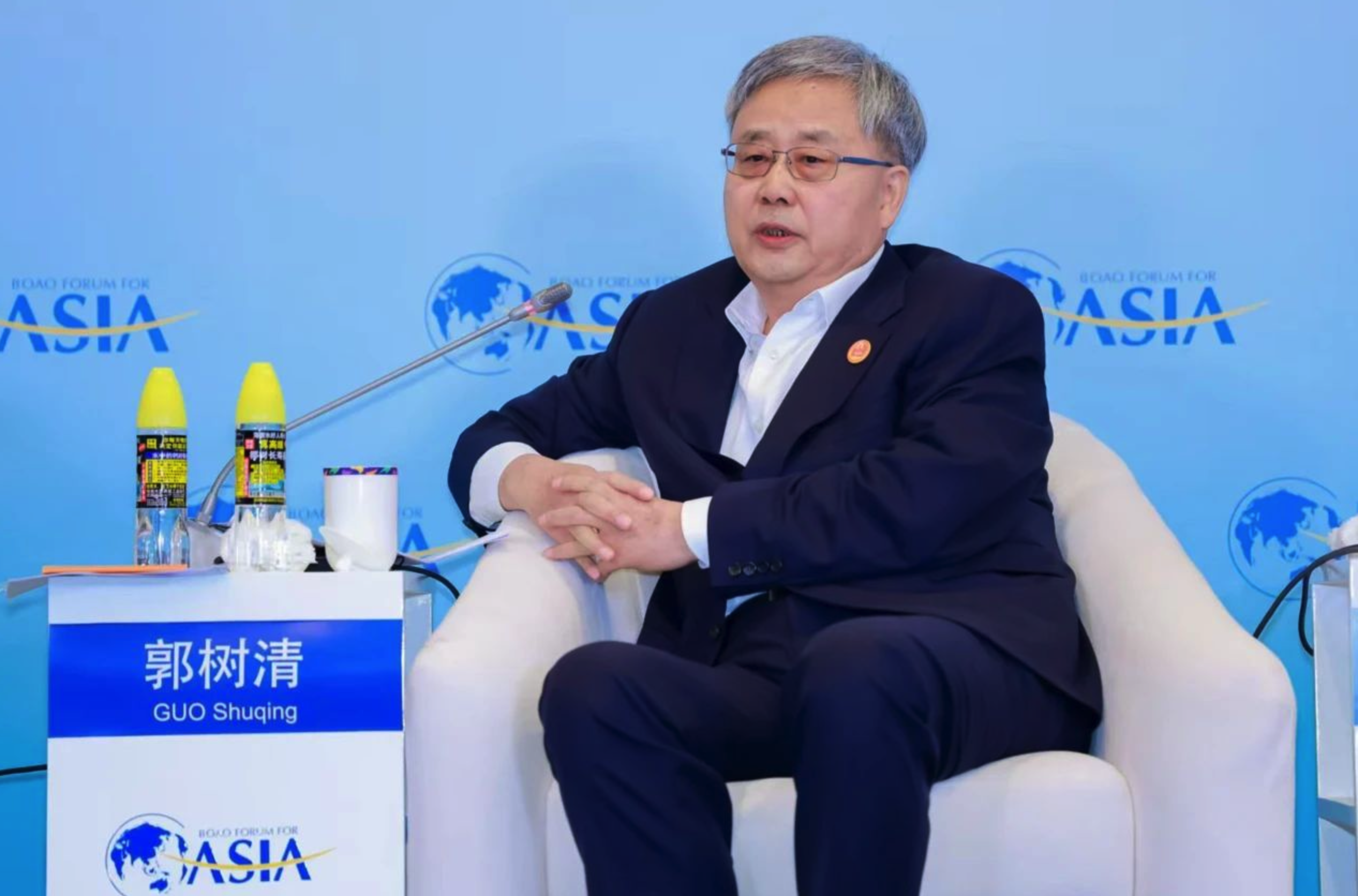 郭树清：建议尽快在全国范围内推广长期护理保险  第1张